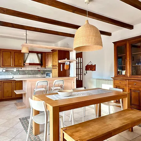 Casa Buri Nyaraló Trarego